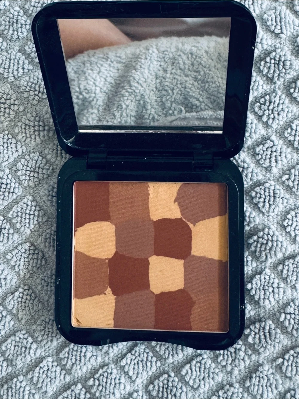 *NEW* - Sensia Mosaic Bronzing Powder